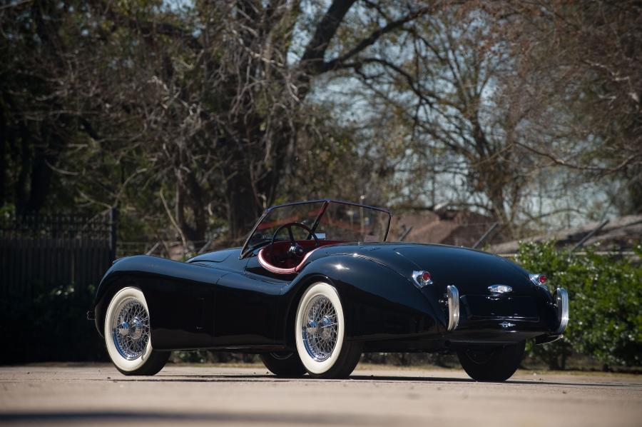  Jaguar XK120 Roadster 1953 года  (фото 5 из 9)